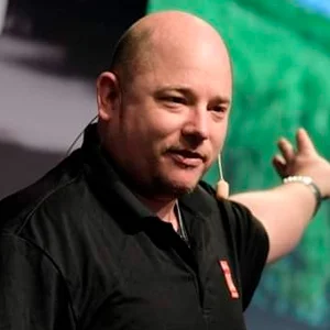 Daniel Sörlöv